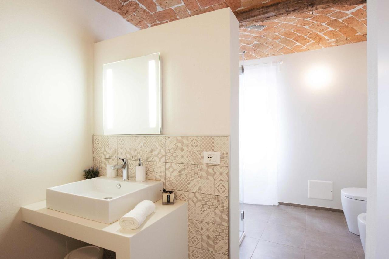 Dimora Della Rocca Bed & Breakfast Costigliole d'Asti Exterior photo